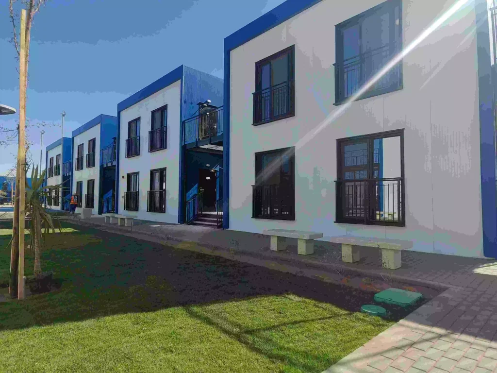 modular house under the sunshine