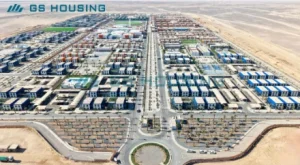 large-scale modular workforce camp in a desert environment supporting remote mining operations