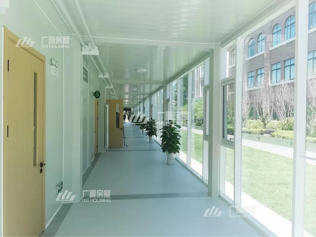 school modular building system with glass corridor connecting classroom facilities