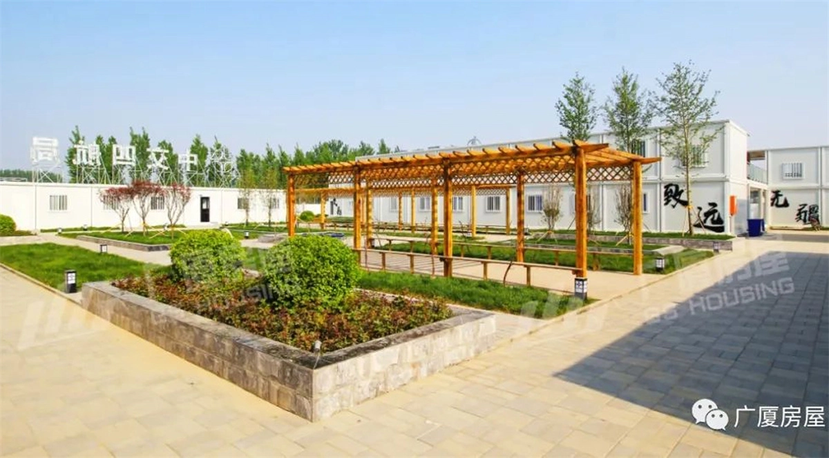 Flat Pack Container Camp (7)