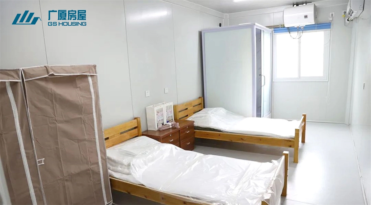 modular-hospital-made-by-flat-packed-container-house-+-steel-structure-4 modular-hospital-made-by-flat-packed-container-house-+-steel-structure-4