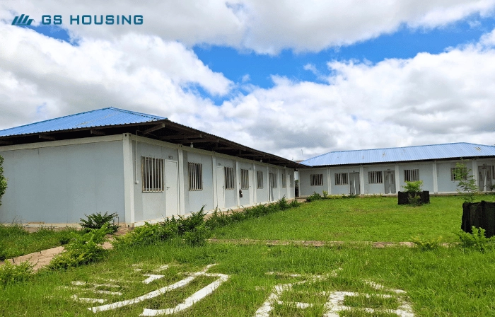 modular worker housing camp buildings with courtyard layout Tanzania