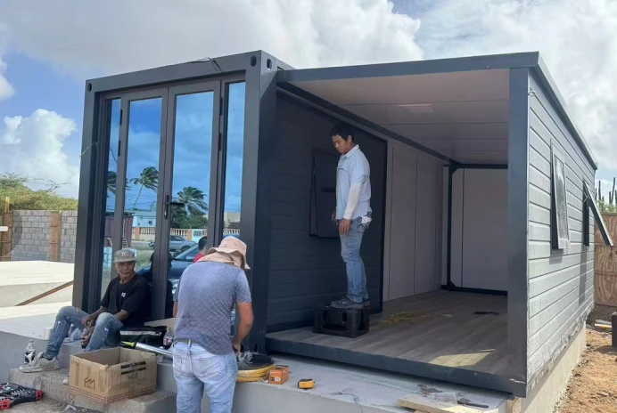 20ft expandable container home final assembly in Aruba 20ft expandable container home final assembly in Aruba
