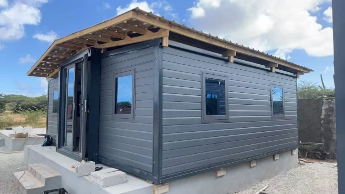 20ft expandable container house in Aruba private residential project